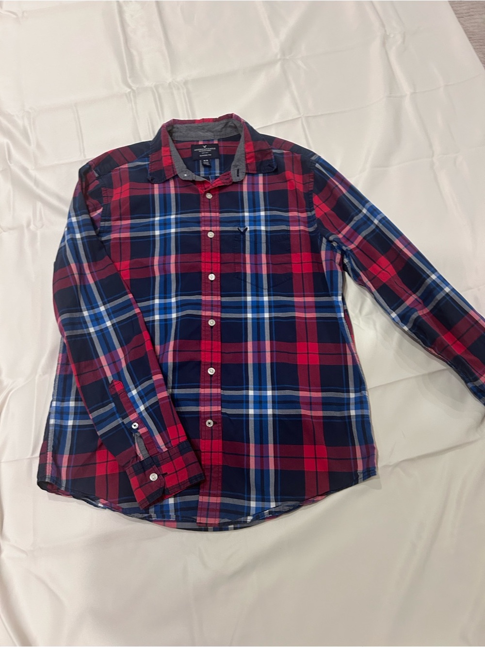 American Eagle Outfitters Red and Blue Plaid Button-Down Shirt